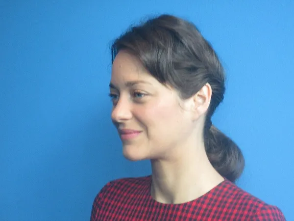 Marion Cotillard stars with Alex Brendemühl and Louis Garrel in Nicole Garcia's From The Land Of The Moon (Mal De Pierres)
